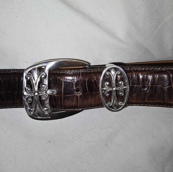 Brown girls  belt - Picture 6 of 7